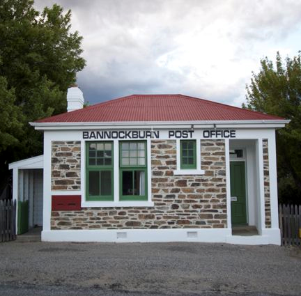 Bannockburn post Office